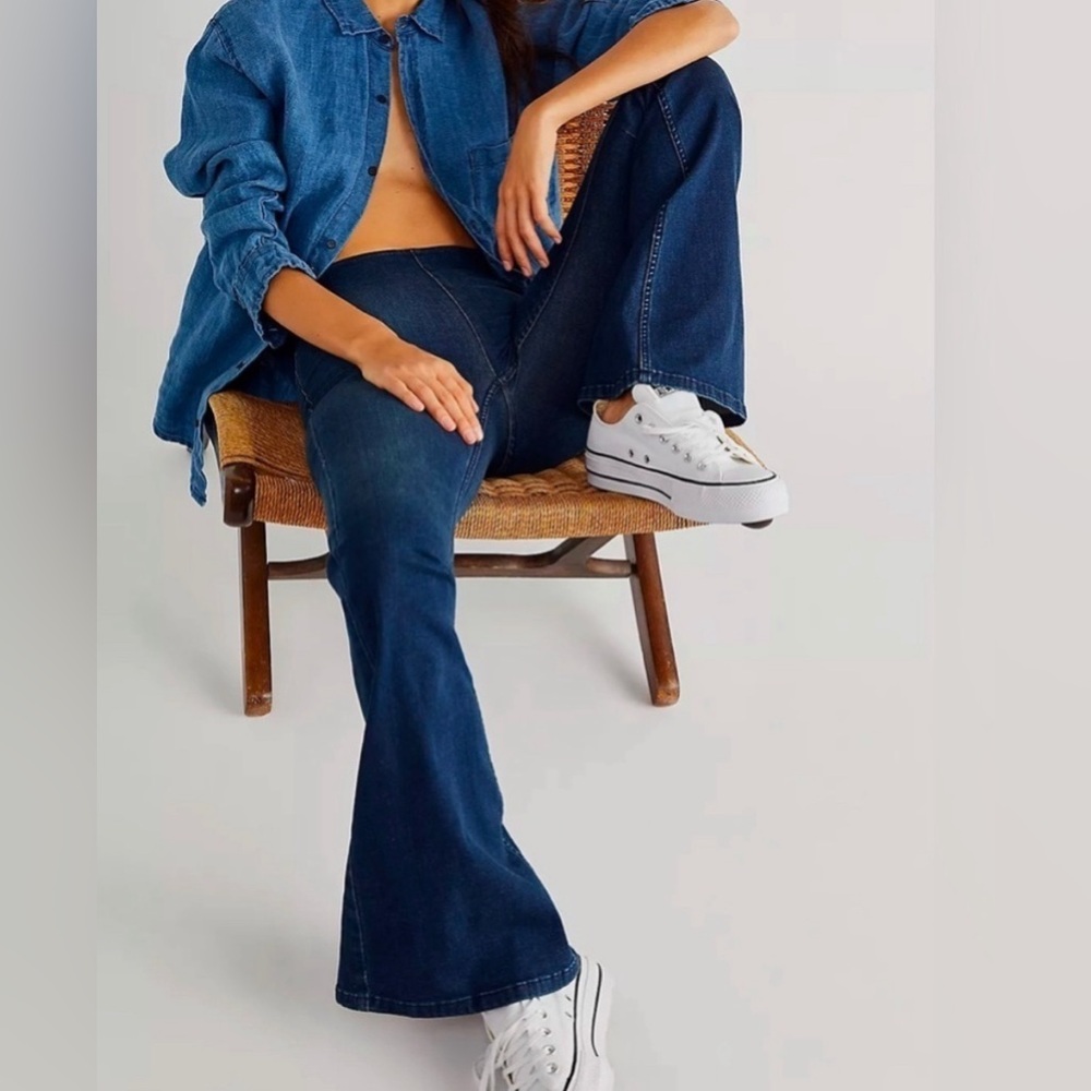 NWT Free People Rich Blue Penny Pull On Flare Jeans